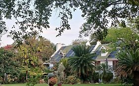 Cuckoos Nest Guest House  3*